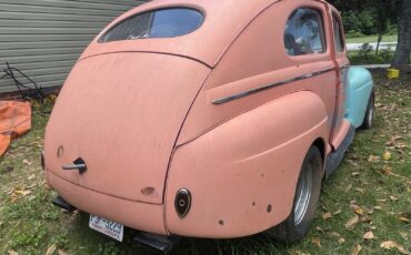 Ford-Deluxe-1941-3