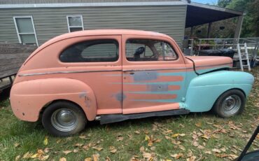 Ford-Deluxe-1941-4