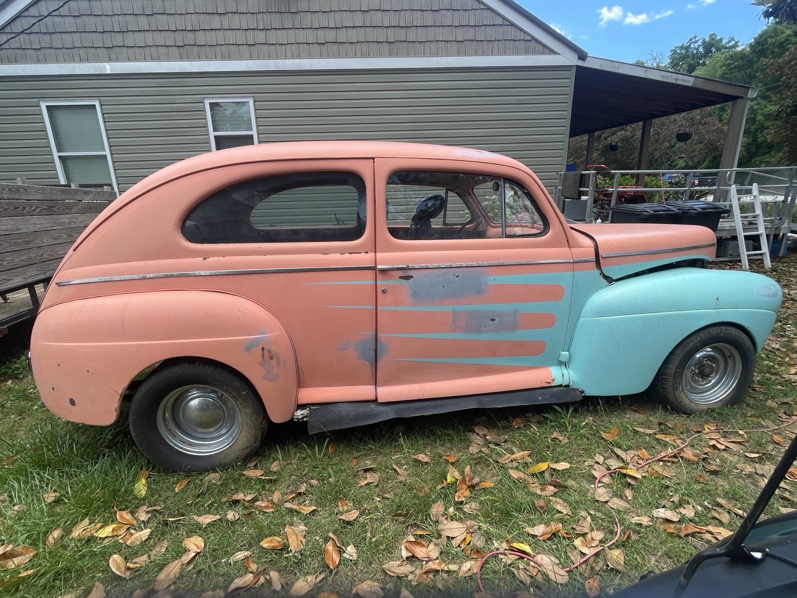 Ford-Deluxe-1941-4