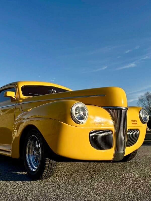 Ford Deluxe 1941 Coupe