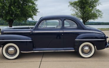 Ford-Deluxe-Coupe-1948-2-dr