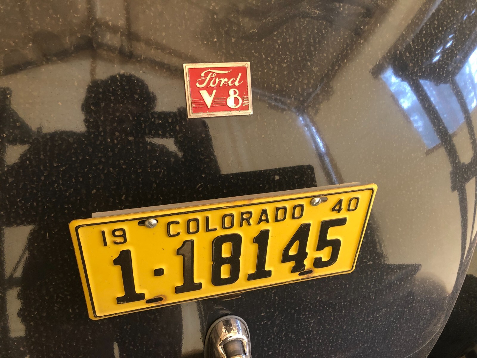 Ford-Deluxe-Series-1940-Sedan-12