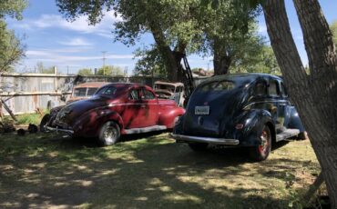 Ford-Deluxe-Series-1940-Sedan-6