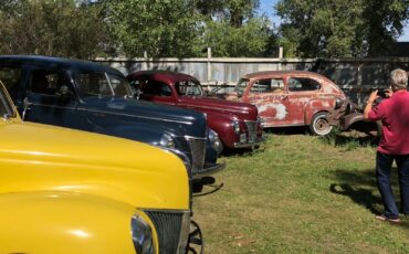 Ford-Deluxe-Series-1940-Sedan-7