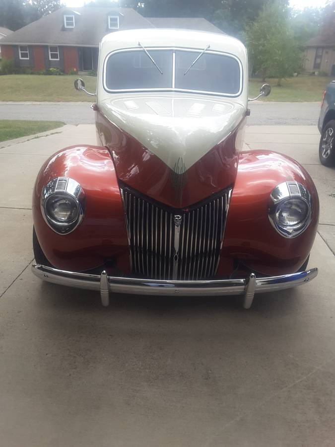 Ford-Deluxe-coupe-1939-custom-2