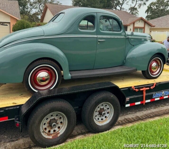 Ford-Deluxestandard-1940-Coupe-2
