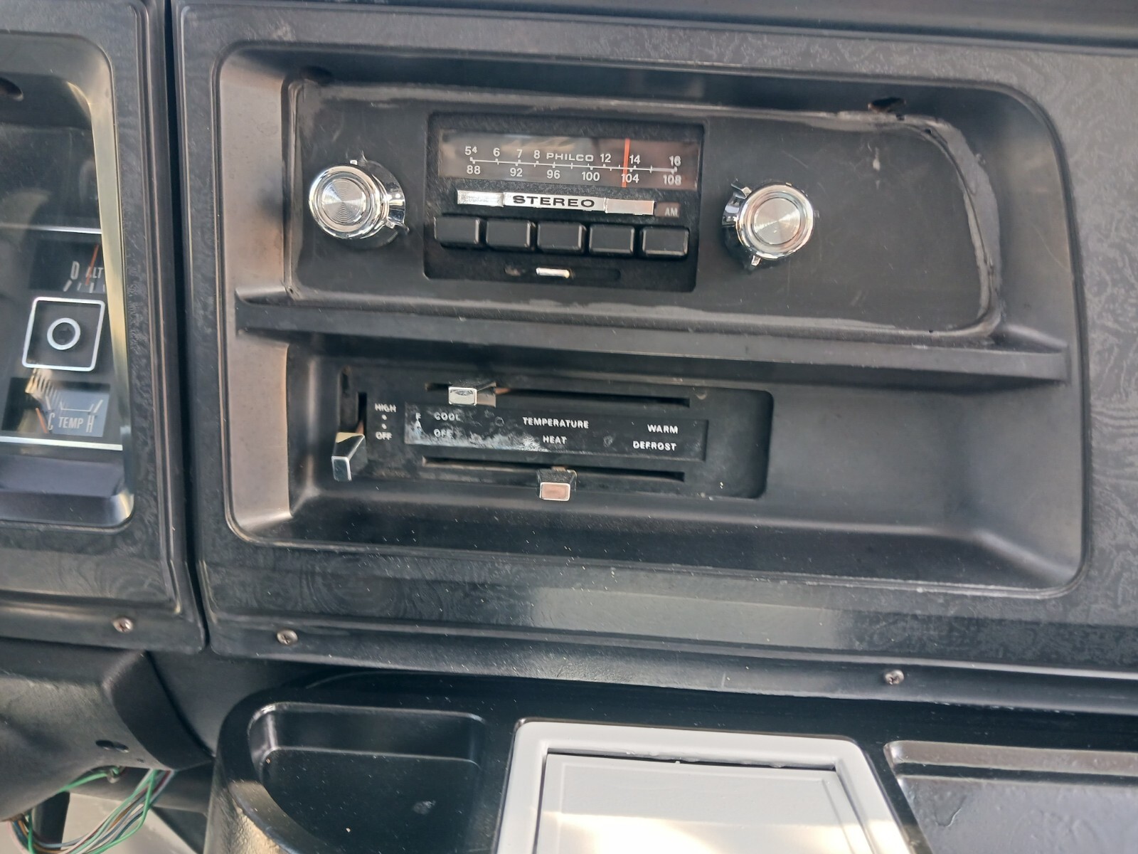 Ford-E-Series-Van-1976-30