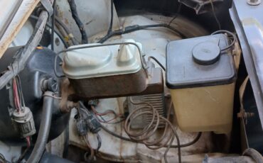 Ford-E-Series-Van-1976-37