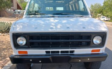 Ford-E-Series-Van-1976