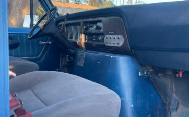 Ford-E-Series-Van-1978-Van-Camper-13