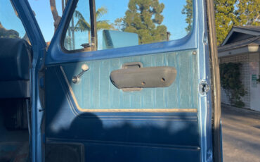 Ford-E-Series-Van-1978-Van-Camper-14