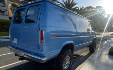 Ford-E-Series-Van-1978-Van-Camper-4
