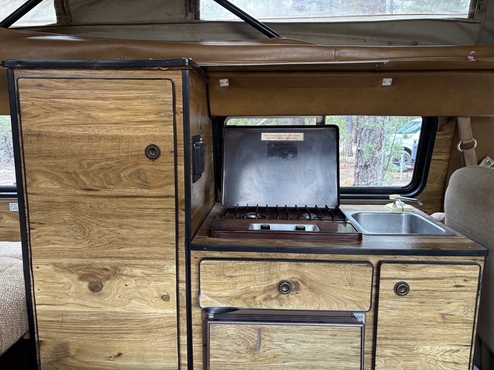 Ford-E-Series-Van-1984-11