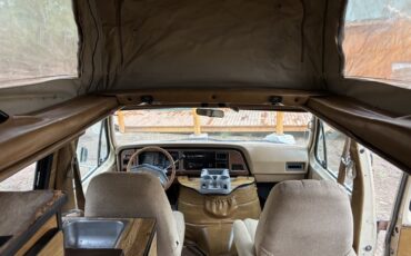 Ford-E-Series-Van-1984-12