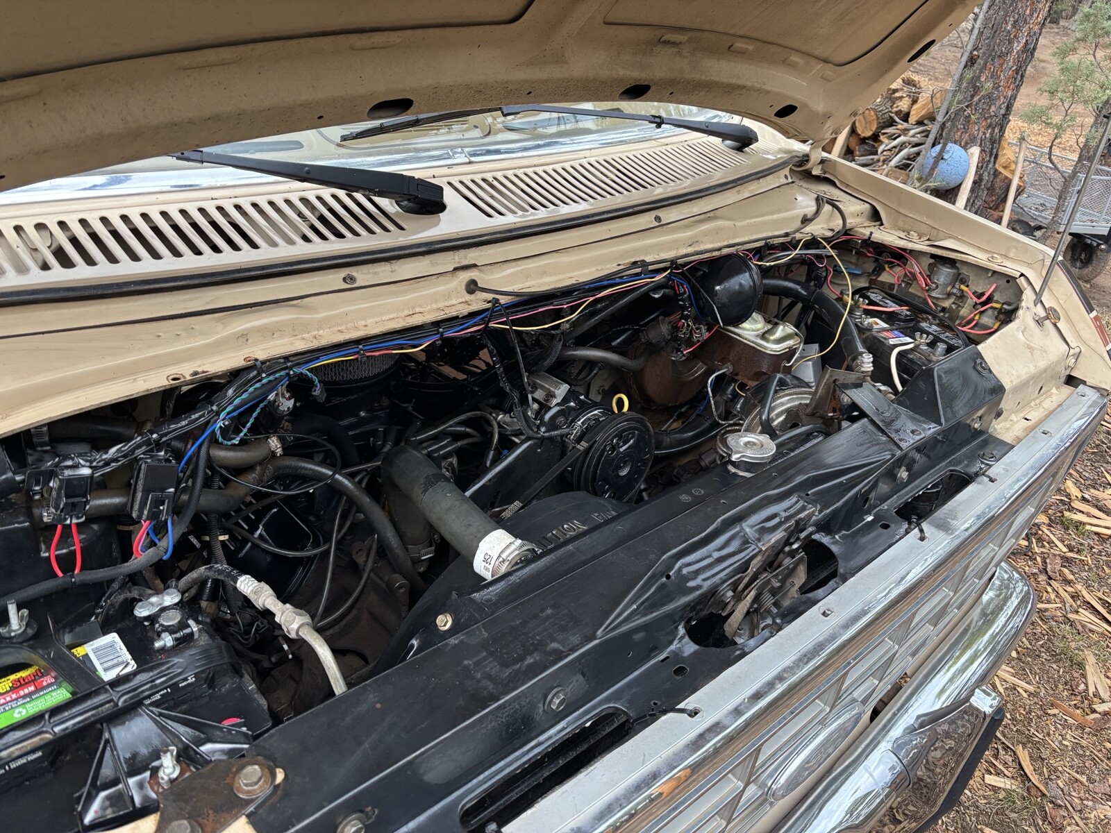 Ford-E-Series-Van-1984-15