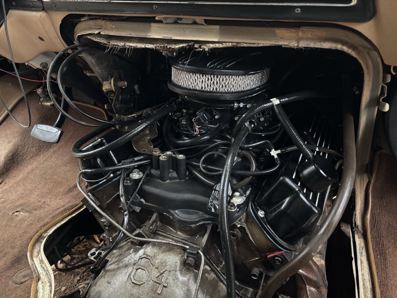 Ford-E-Series-Van-1984-17