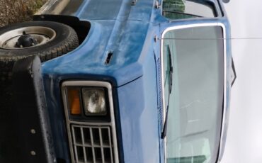 Ford-E-Series-Van-1985-1