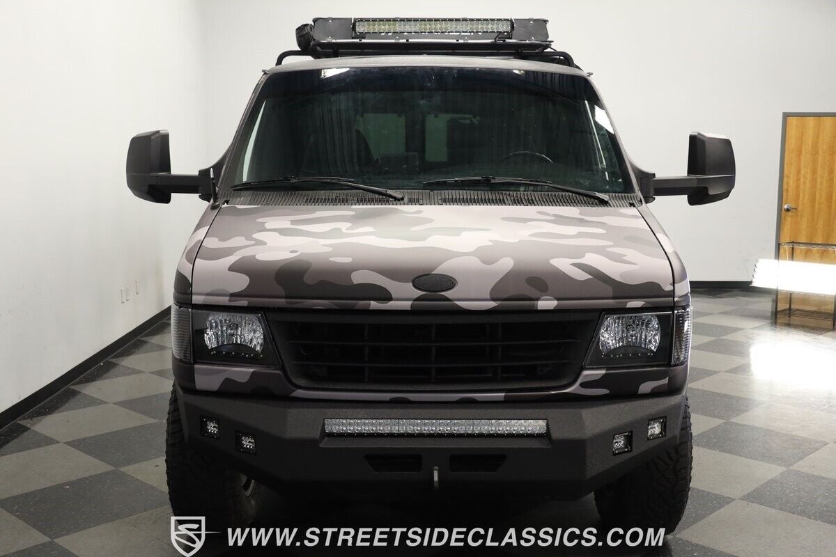 Ford-E-Series-Van-1992-Van-15