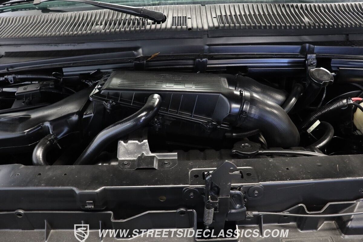 Ford-E-Series-Van-1992-Van-3