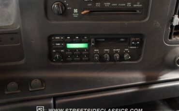Ford-E-Series-Van-1992-Van-36