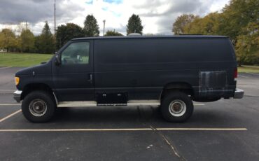 Ford-E-Series-Van-1995-Extended-Passenger-Van-1