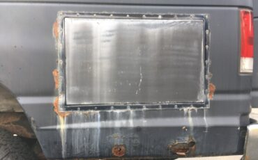 Ford-E-Series-Van-1995-Extended-Passenger-Van-18