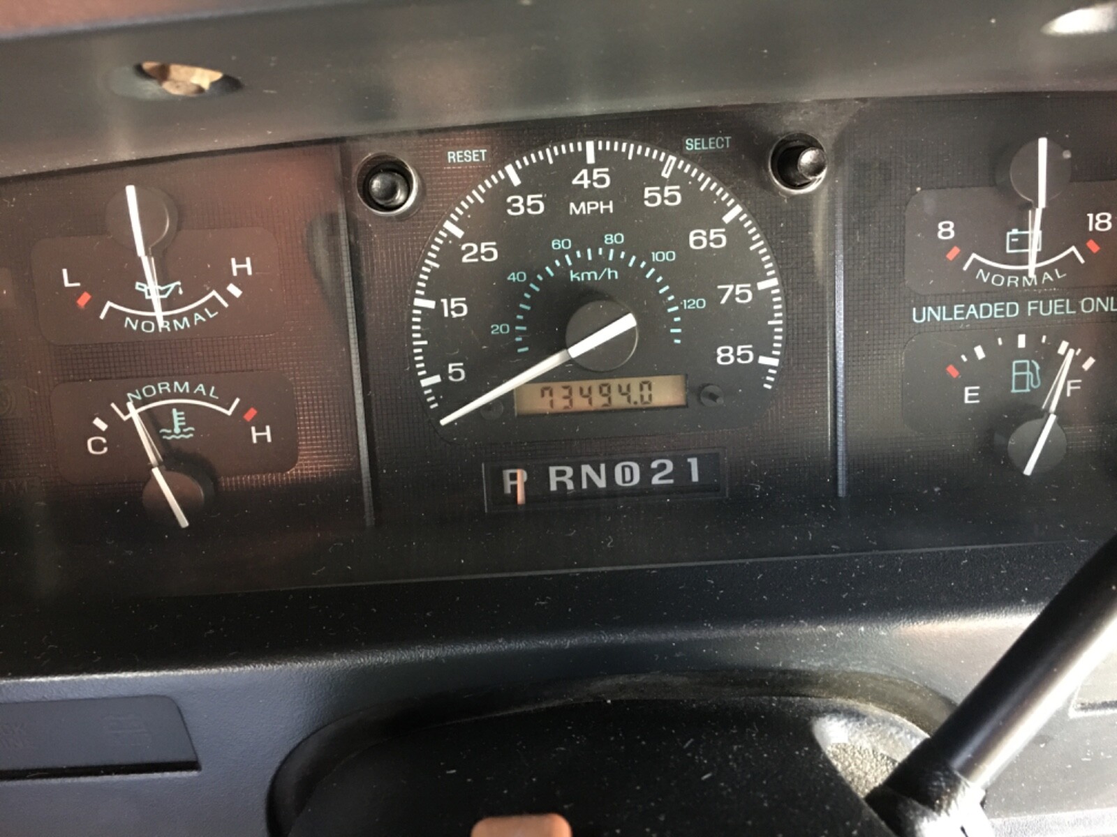 Ford-E-Series-Van-1995-Extended-Passenger-Van-24