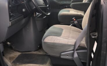 Ford-E-Series-Van-1995-Extended-Passenger-Van-25