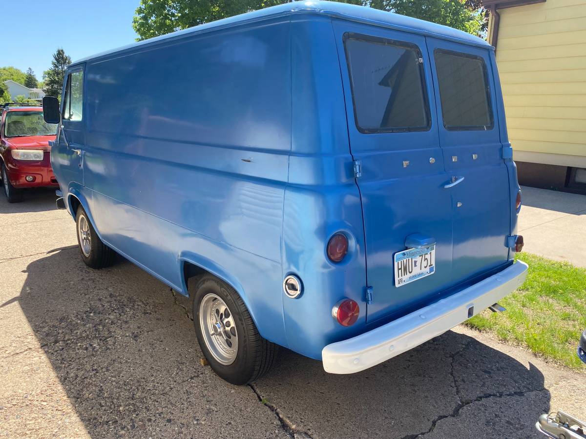 Ford-E100-econoline-1967-blue-3