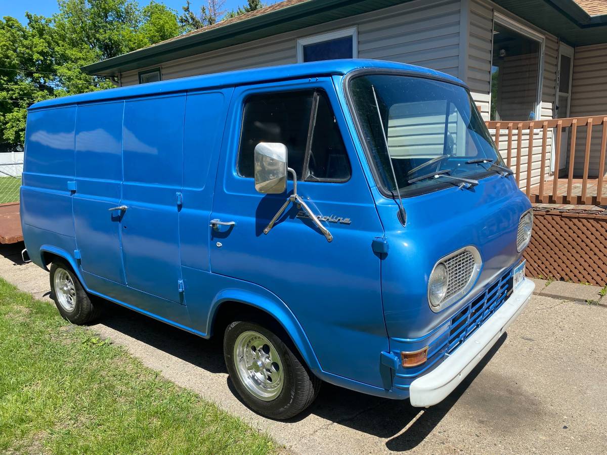 Ford-E100-econoline-1967-blue