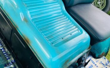Ford-Econoline-1961-green-18