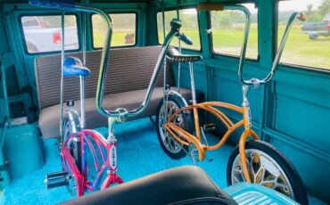 Ford-Econoline-1961-green-23