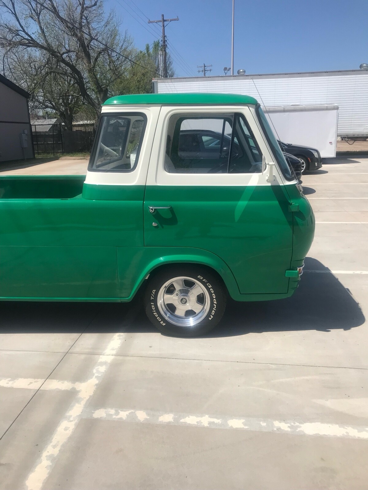 Ford-Econoline-1966-7