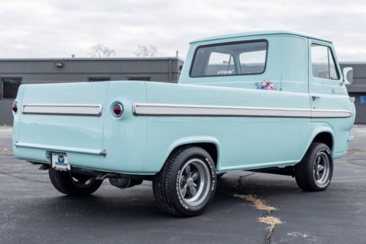 Ford-Econoline-1966-custom-1