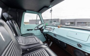 Ford-Econoline-1966-custom-3