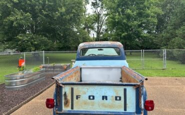 Ford-F-100-1953-Standard-Cab-Pickup-2
