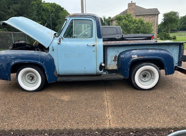 Ford F-100 1953 Standard Cab Pickup
