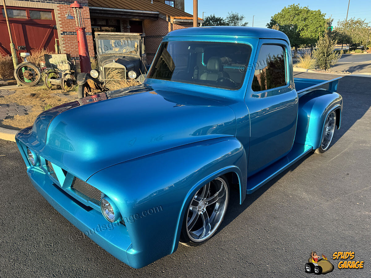Ford F-100 1954 Standard Cab Pickup