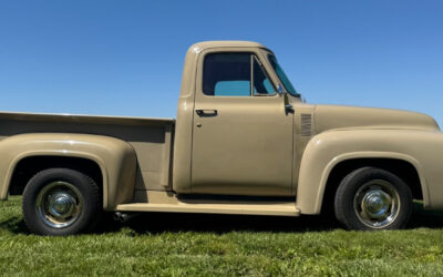 Ford F-100 1954 Standard Cab Pickup