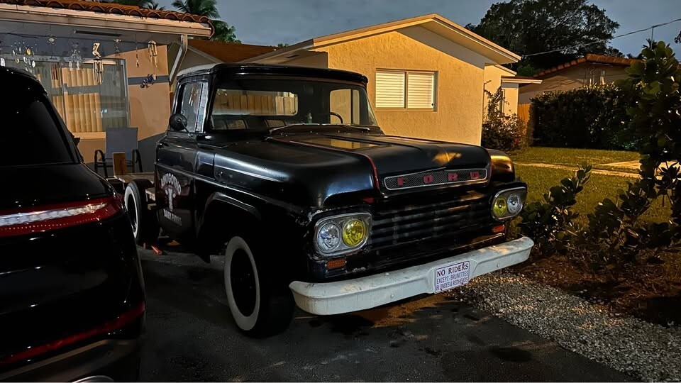Ford F-100 1959 Standard Cab Pickup