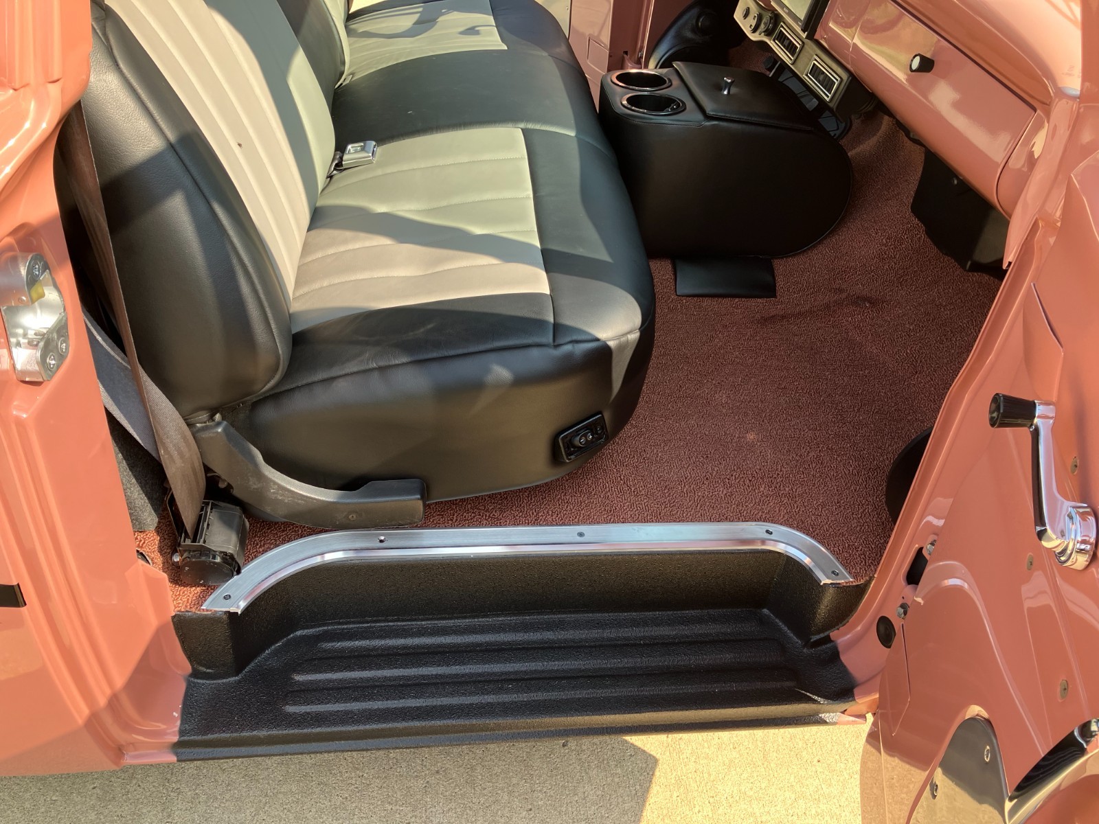 Ford-F-100-1962-short-bed-pick-up-23