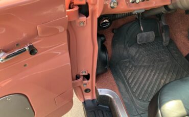 Ford-F-100-1962-short-bed-pick-up-24