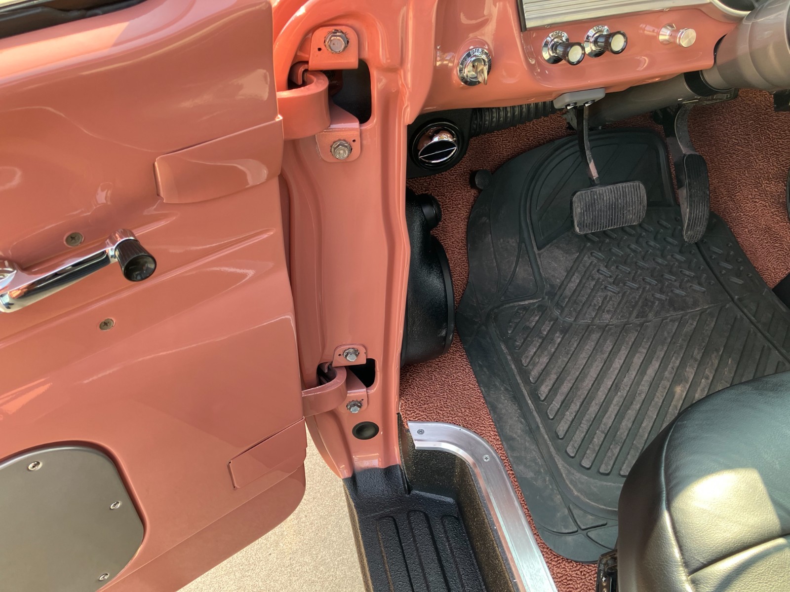 Ford-F-100-1962-short-bed-pick-up-24