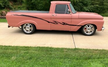 Ford-F-100-1962-short-bed-pick-up-30