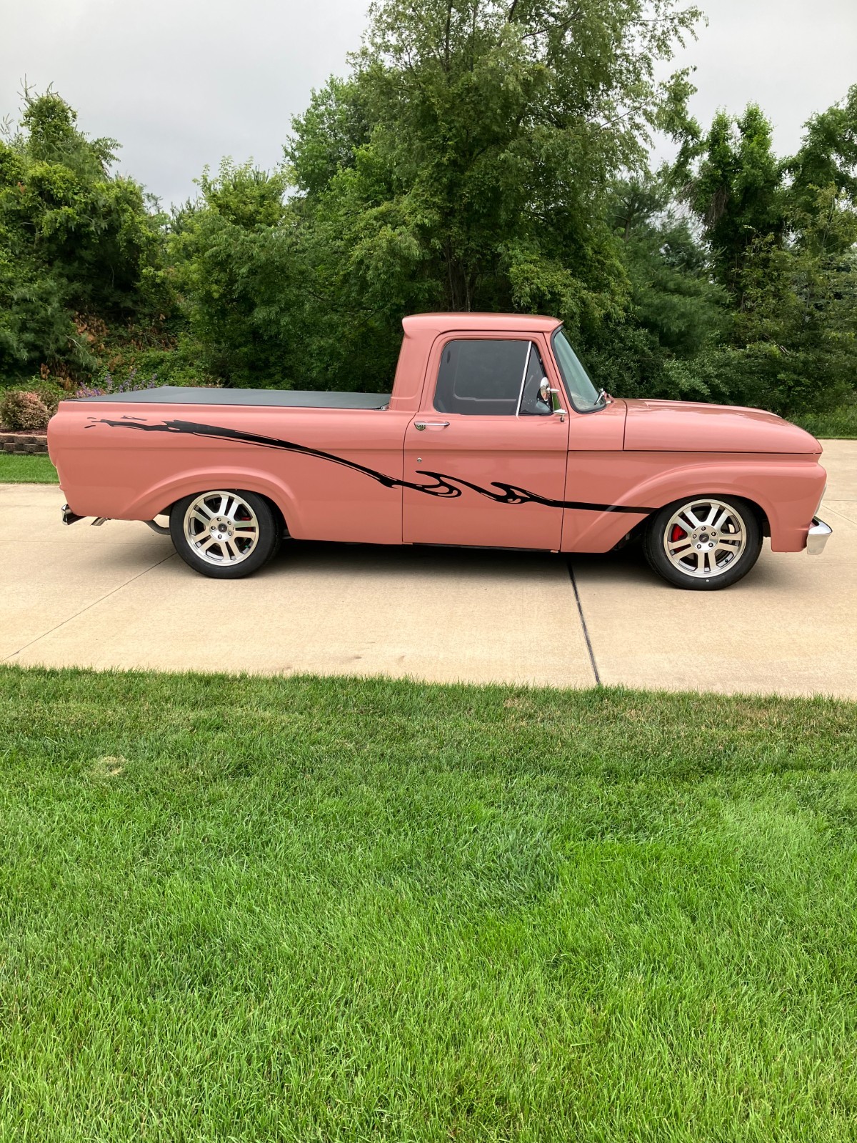 Ford-F-100-1962-short-bed-pick-up-30