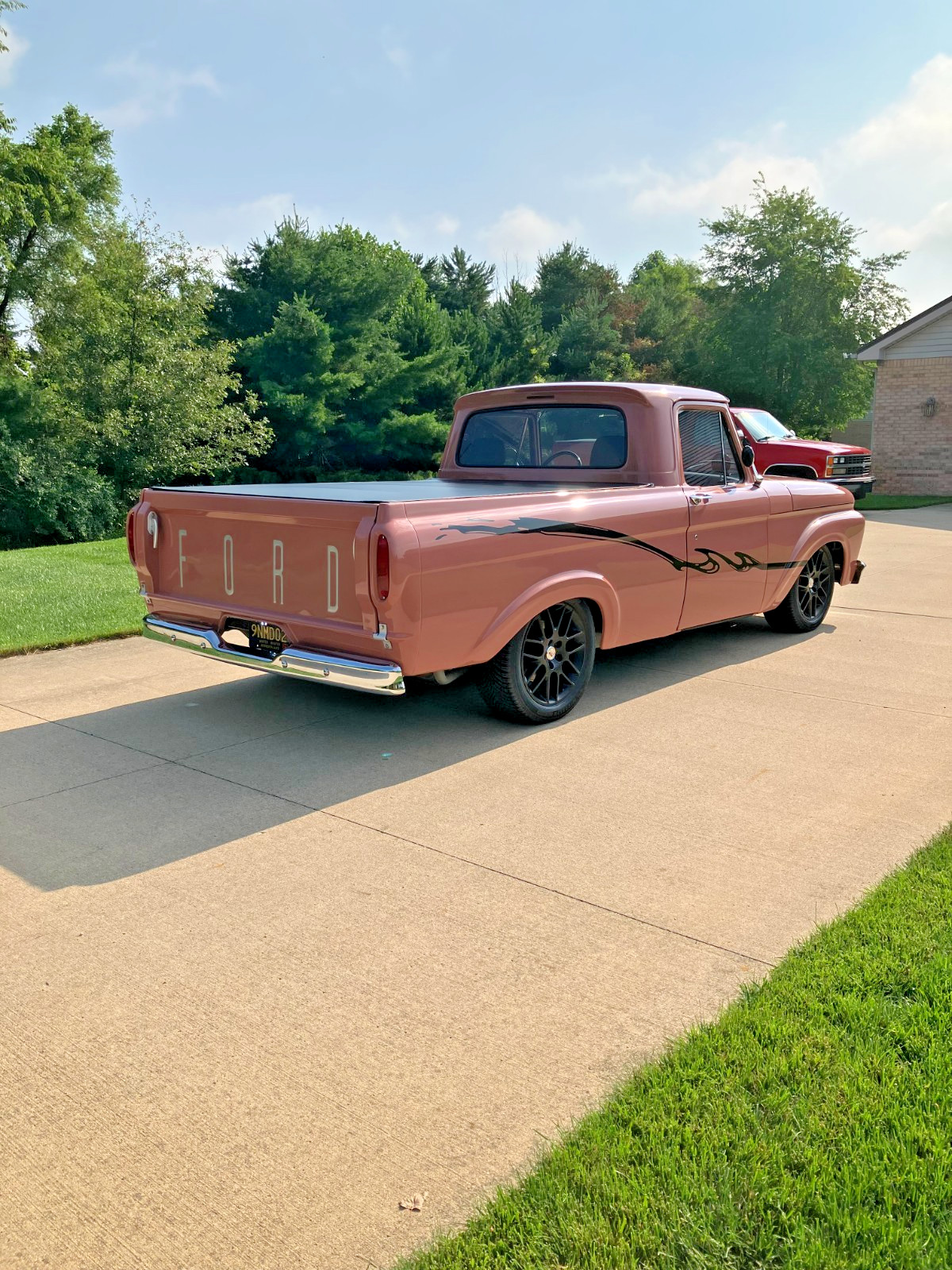 Ford-F-100-1962-short-bed-pick-up-4