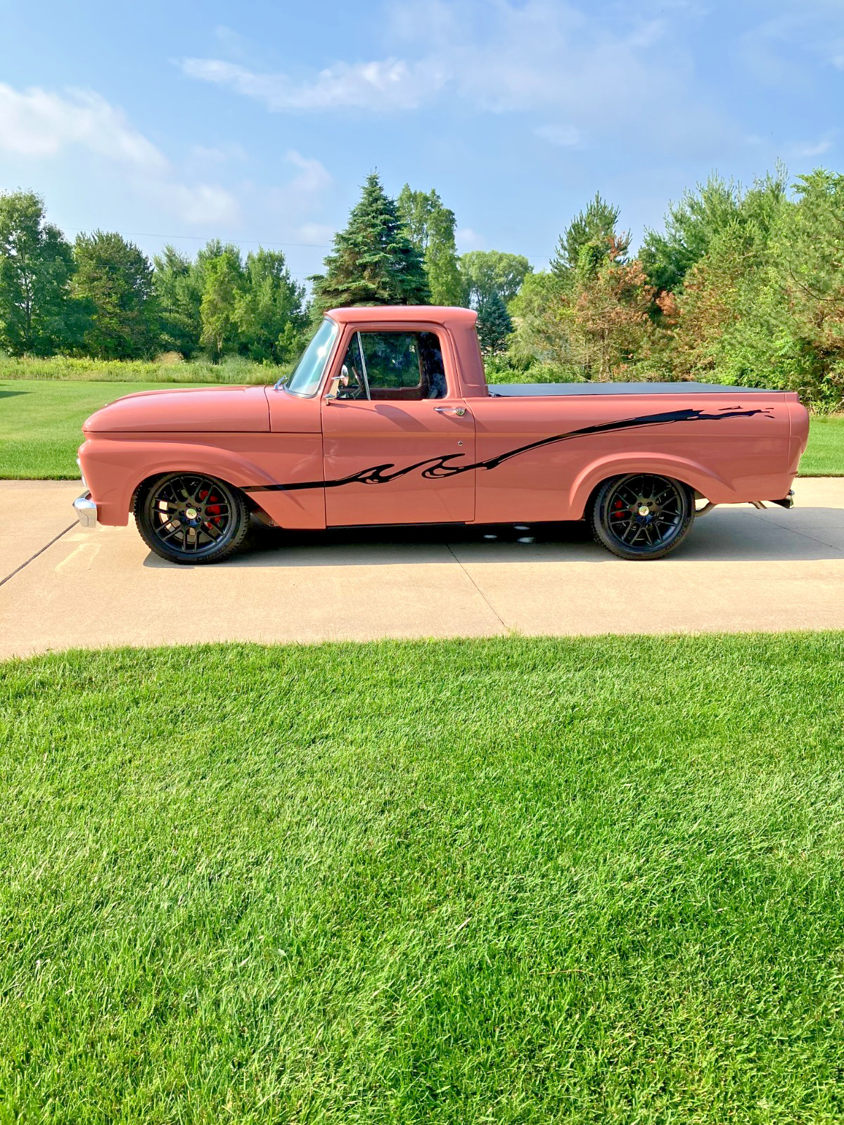 Ford F-100 1962 short bed pick-up