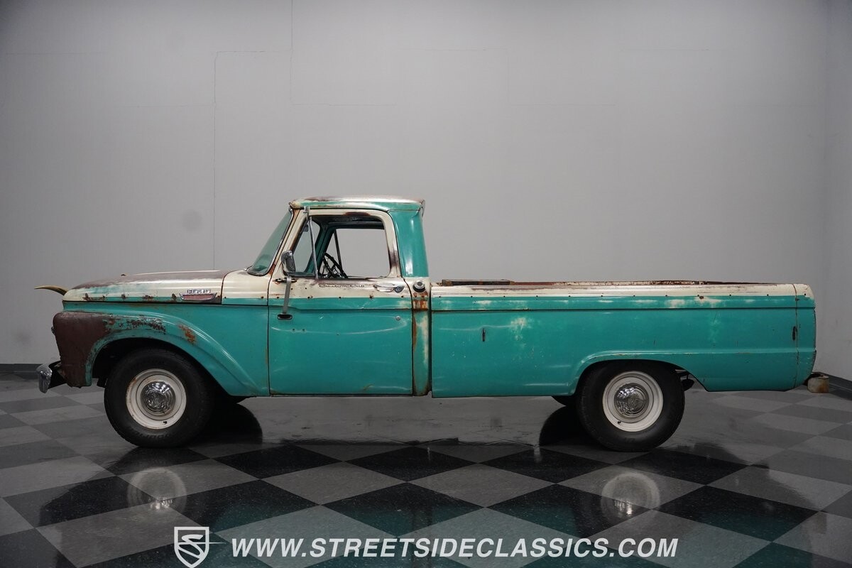 Ford-F-100-1964-Pickup-Truck-2