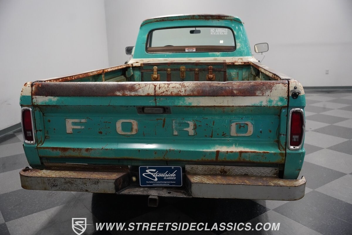Ford-F-100-1964-Pickup-Truck-27