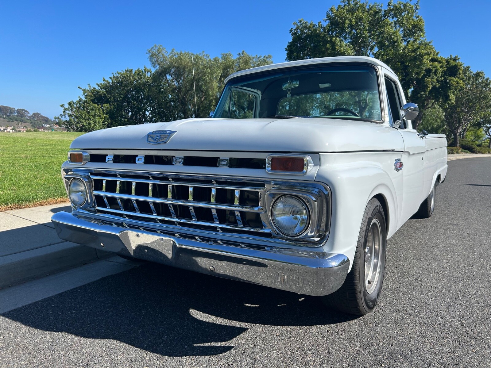 Ford-F-100-1965-2